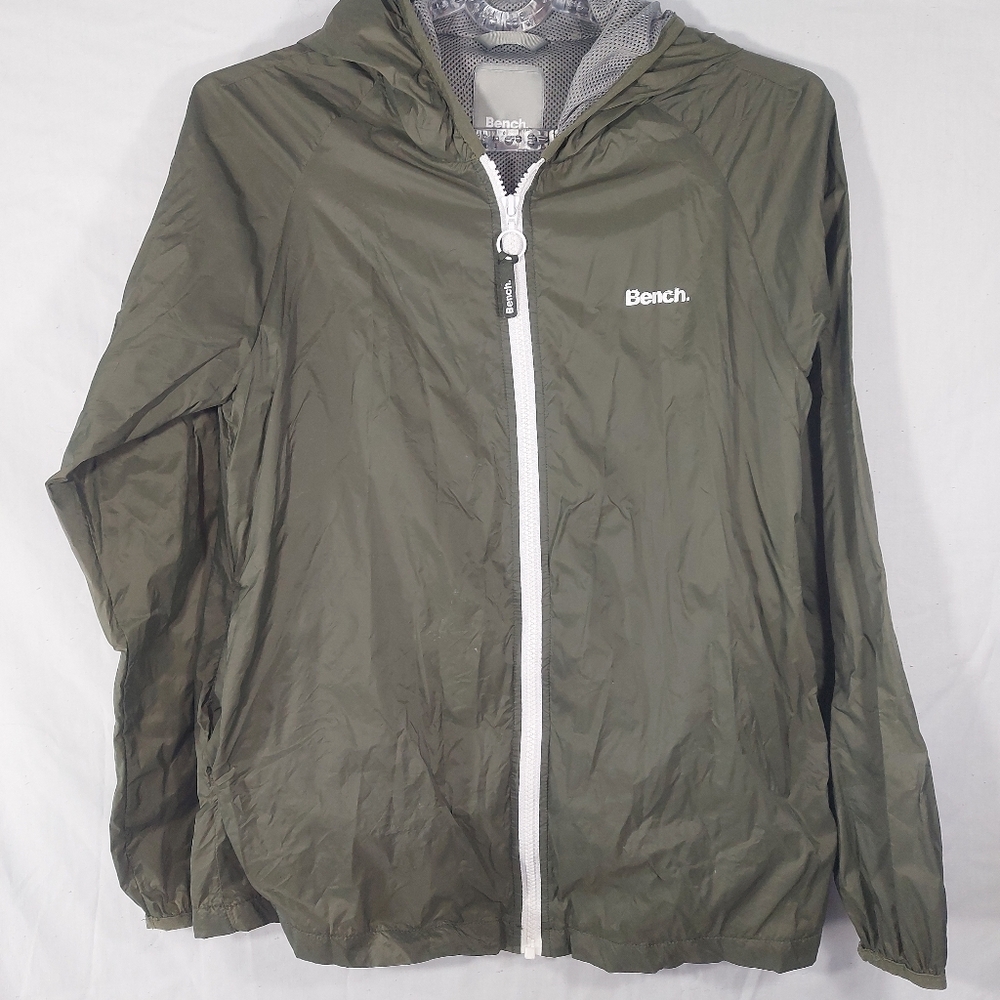 Bench packable khaki green windbreaker jacket, small